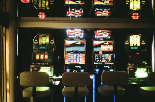 Winning Strategies for Slot Machines: Mastering Casino Secrets